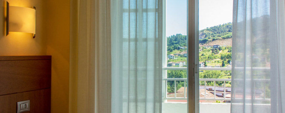 Hotel Mabu Оренсе Экстерьер фото