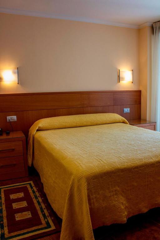 Hotel Mabu Оренсе Номер фото