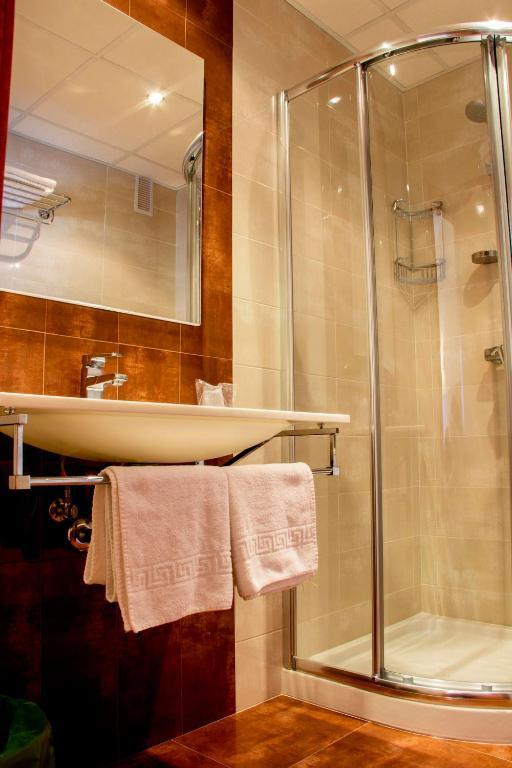 Hotel Mabu Оренсе Номер фото